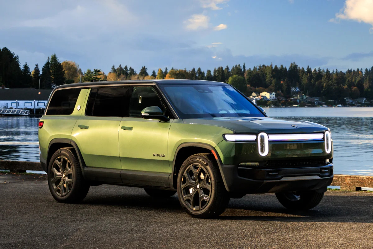 image of Rivian R1S
