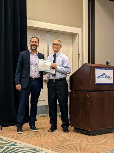 Samir Sheikh, San Joaquin Valley Air Pollution Control District Executive Director/APCO, receives the award from Bob Hodanbosi, Chief, Ohio Division of Air Pollution Control, and AAPCA Past President/Best Practices Committee Co-chair and shared details of the District’s Residential Woodsmoke Reduction Strategy.
