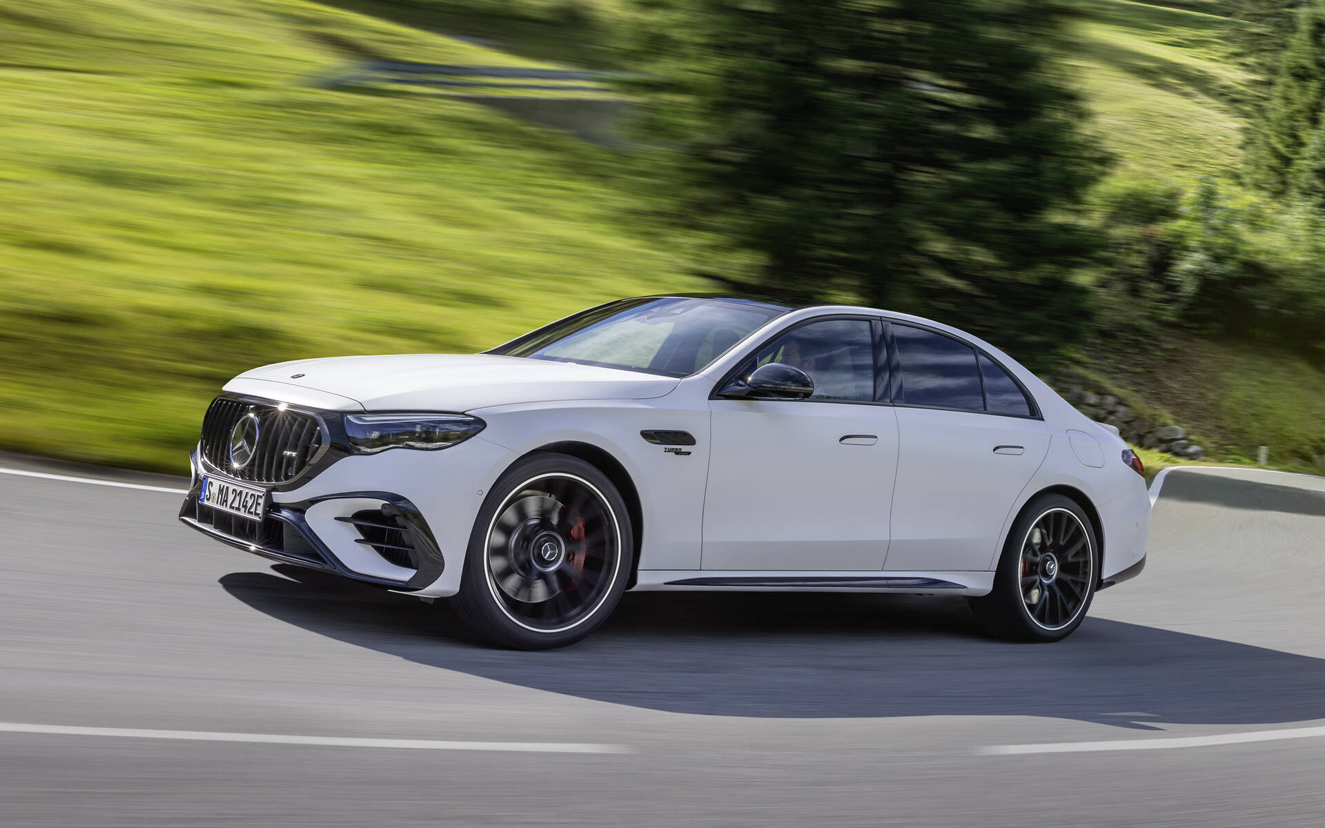 image of Mercedes-Benz AMG E53 Hybrid 4Matic
